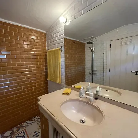 Villa Private In Quinta Da Marinha With Golf View! Cascais